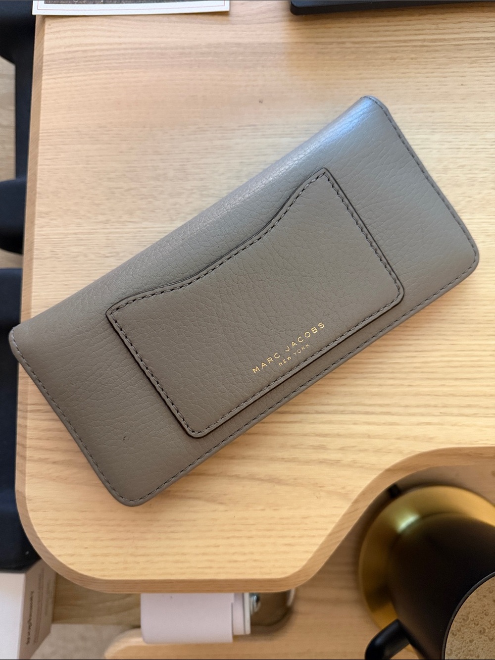 Marc Jacobs taupe wallet